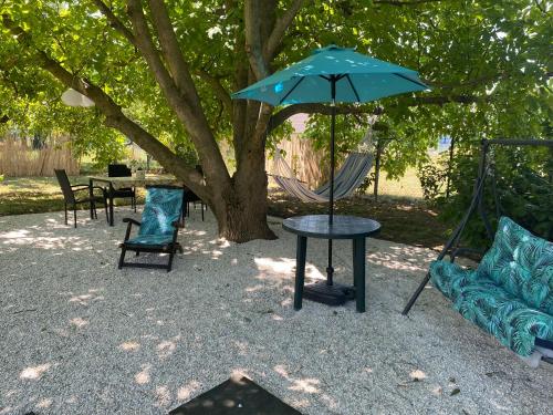 Yoga Garden Életmód és Vendégház (Yoga Garden Eletmod es Vendeghaz) in Gyulakeszi