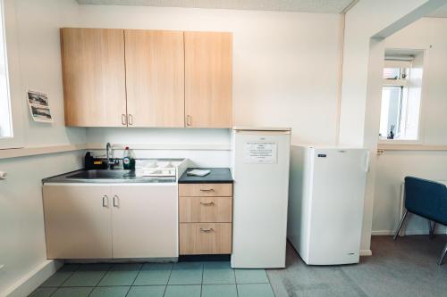Kitchen, Ljosafoss Lake Guest House in Hveragerdi