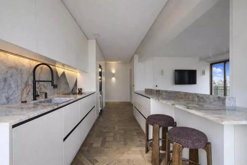 3BR La Muette Tour Eiffel Ranelagh Garden - image 12