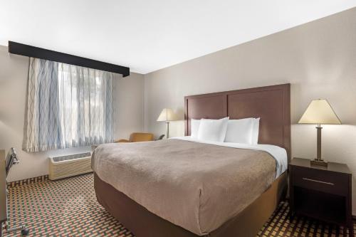 Quality Inn & Suites Chattanooga - image 29