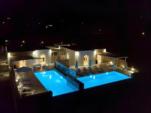 Cycladic Breeze Villas - Santorini