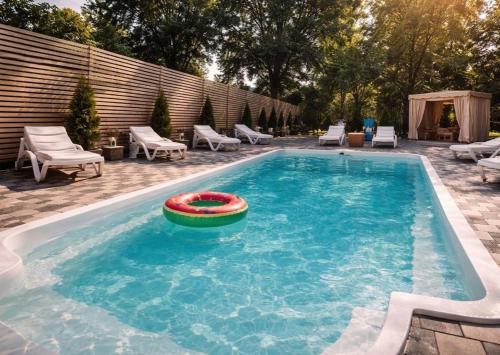 Panorama H2O Self Check-in Pool