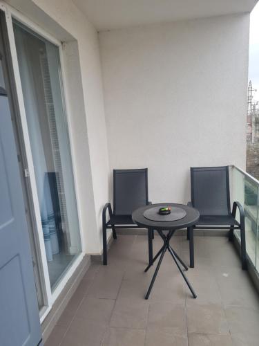 Apartment White Tower Residential in Tatarani