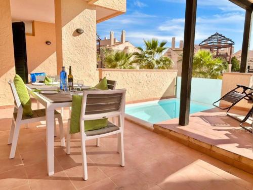 Seadmed, Casa Martinica HDA in Fuente Alamo