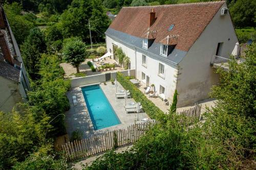 Appartement de charme 6 p dans résidence avec piscine avec piscine 5 mn Amboise - RESTRIE VILLANDRY (Appartement de charme 6 p dans residence avec piscine avec piscine 5 mn Amboise - RESTRIE VILLANDRY) in Poce Sur Cisse