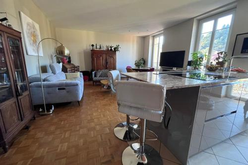 Beautiful 85m near the historic center