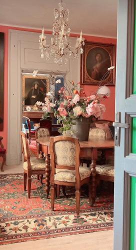 Art action room in Villamar