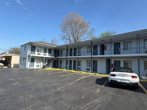 Railroad Inn Amory Near Tupelo MS