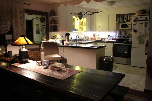 Billie's Backpackers Hostel Room Type - Bed in 4-Bed Mixed Dormitory Room