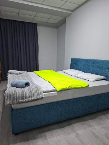 1 double bed