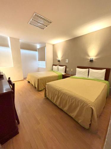 Hotel Enterprise Inn Plaza in León, Mexico