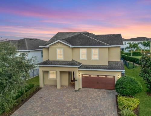 Luxury Dream Home 11BR with Private Pool & Spa near Disney at Encore Resort in Orlando, USA