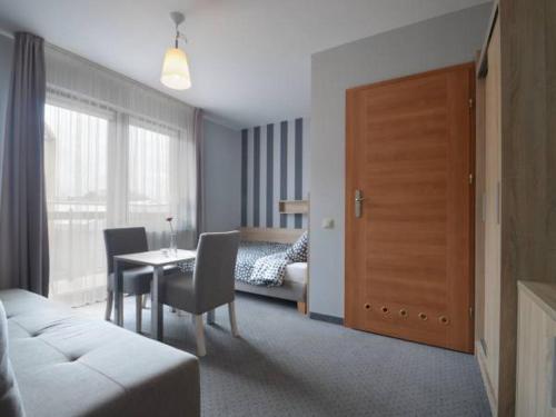 1 double bed, 1 sofa bed