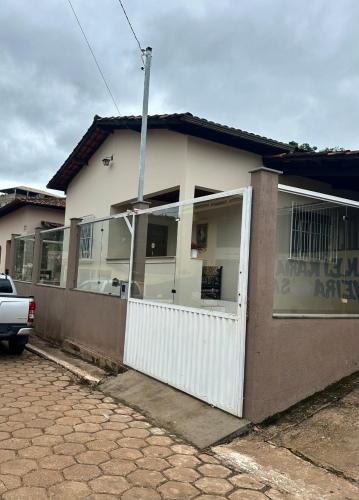 Casa Refúgio das Cachoeiras (Casa Refugio das Cachoeiras) in Itambé do Mato Dentro