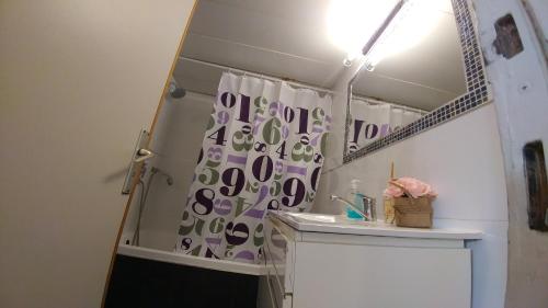 Apartment with Balcony room in Avshalom Holiday Apartments