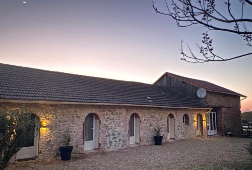 Gites de la Vergne gîte à louer Roche