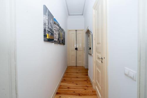 2 Bedroom Apartment located heart of Lisbon city - image 2