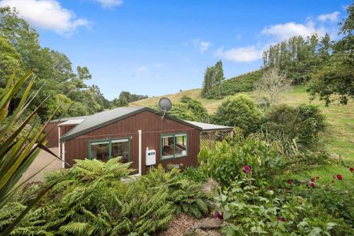 Whare Marie - Direct Redwoods Trail Access – khách sạn tại Lynmore