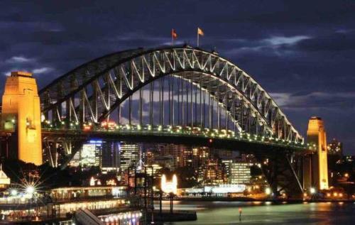 Luxury CBD Apartment with Darling Harbour Views - image 2