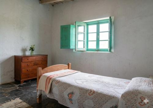 Finca La Nelly, Casa de campo 7 hectáreas de viñedo, vista a las montañas a metros del Rio Atuel (Finca La Nelly, Casa de campo 7 hectareas de vinedo, vista a las montanas a metros del Rio Atuel) in Salto de las Rosas