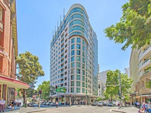 Stylish 4bd CBD Apartment - image 14