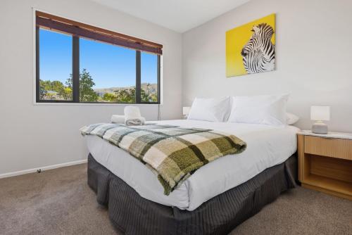 Home Sweet Home - Wanaka Getaway - image 2
