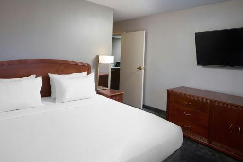 Foto - Courtyard Newark Granville