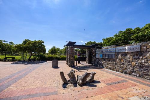 501 Canal Quays - image 5