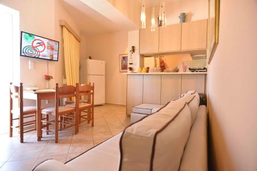 Family-Friendly Large Villa Anna with Pool & Childrens Area! - image 5