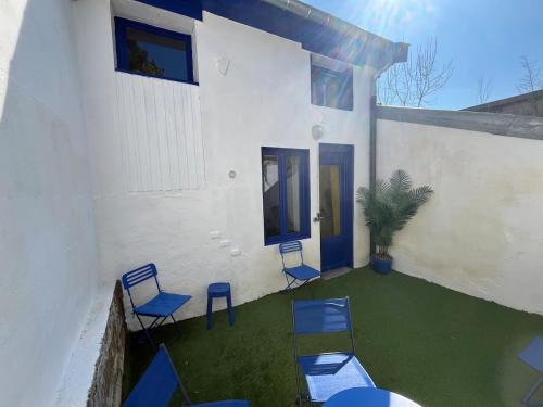 Maison Cosy avec cour privée ! (Maison Cosy avec cour privee !) in Joinville