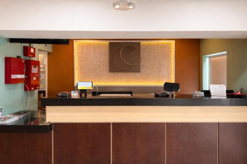 ردهة, Comfort Inn & Suites Texas City I-45 in Texas City