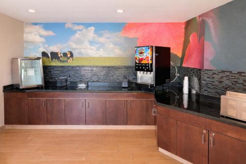 Comfort Inn & Suites in Texas City, USA