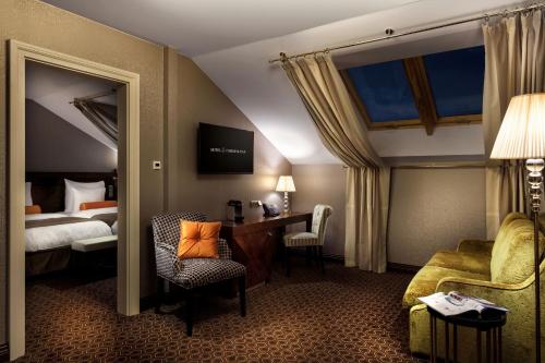 COSMOPOLITAN Hotel Prague - image 6