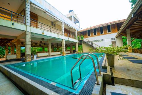 Omega Residence in Rathnapura