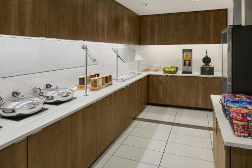 Residence Inn by Marriott Charlotte Airport - image 38