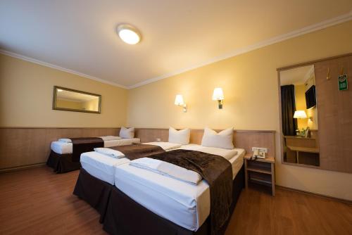 Hotel Royal - image 8