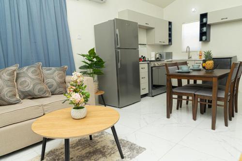 Dotări, Portmore - Phoenix Park Village - Gated Homes with 24hrs in Oraşul Spaniol