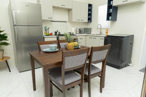 Portmore - Phoenix Park Village - Gated Homes with 24hrs in Oraşul Spaniol