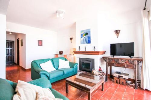  LovelyStay - Ericeira Beach House in Mafra