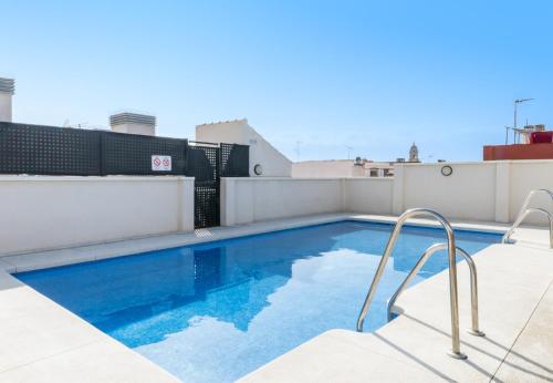 -MalagaSunApts- Jinetes Chil Pool & Park2