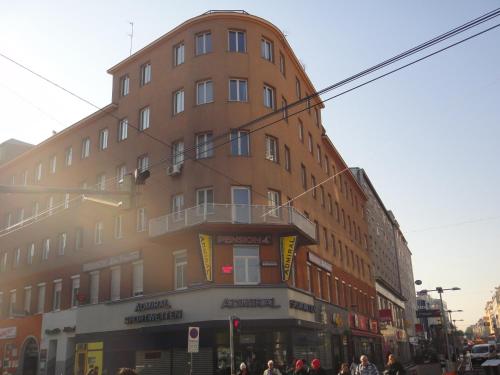 Pension San Francisco - Accommodation - Vienna