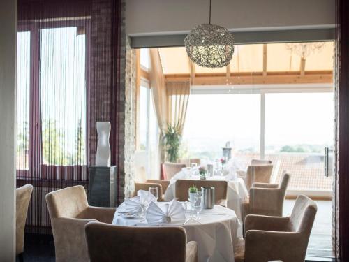 Design-Konferenzhotel & Restaurant Steinernes Schweinchen - image 12