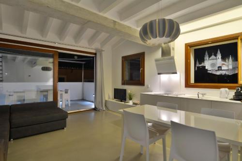  Lonja Suites Apartments in Palma de Mallorca