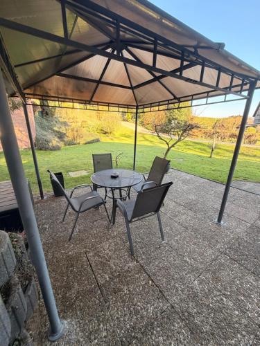 Hummelglück - Ferienwohnung mit Terrasse in 30 Min in HH City (Hummelgluck - Ferienwohnung mit Terrasse in 30 Min in HH City) in 本德斯托夫