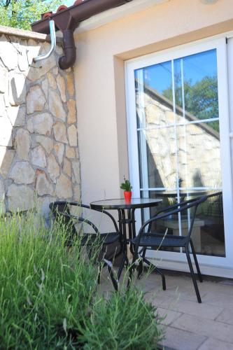 Apartment Jasna with breathtaking sea view, terrace and free parking, Hreljin (fotografie 9)