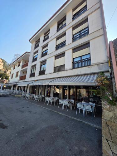 Hostal Restaurante Piedra in Limpias
