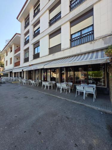 Hostal Restaurante Piedra in Limpias
