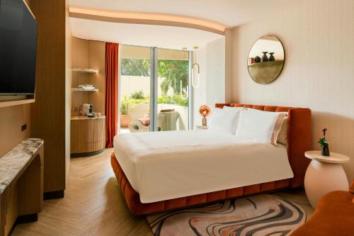 room detail thumbnail 0