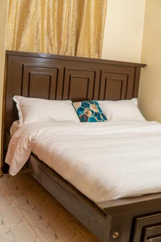 Pearlstone home in 恩布