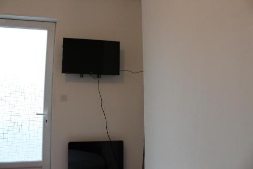 Etablissements Coulon - Talence (Chemin d'Ars) Room Type - Apartment 3 - Ground Floor (no TV)